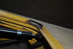 hatch glass corner before reweld2