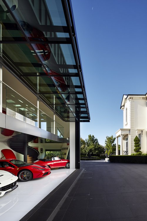 BBGarage02.jpg?format=1500w