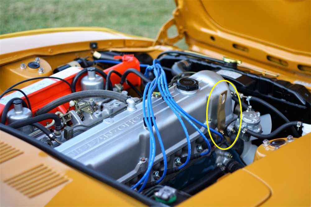Engine%20lift%20bracket%20front_zpspntgr
