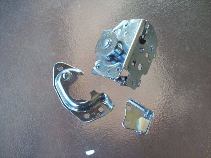 Plated%20door%20latches%201s_zpsippfk3bm.jpg