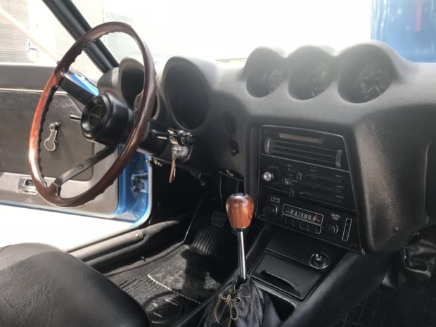 1970_datsun_240z_1555349351f58edcAB2C6F4
