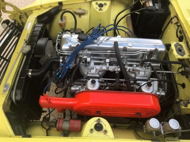 1971_datsun_240z_152962791860010a58b4090