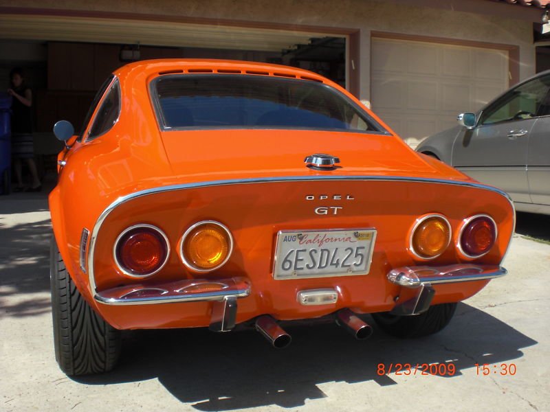 1972-Opel-1900-1.9L-GT-Rear.jpg