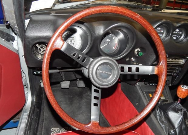 1972_datsun_240z_156095603576f7ebd598f3c