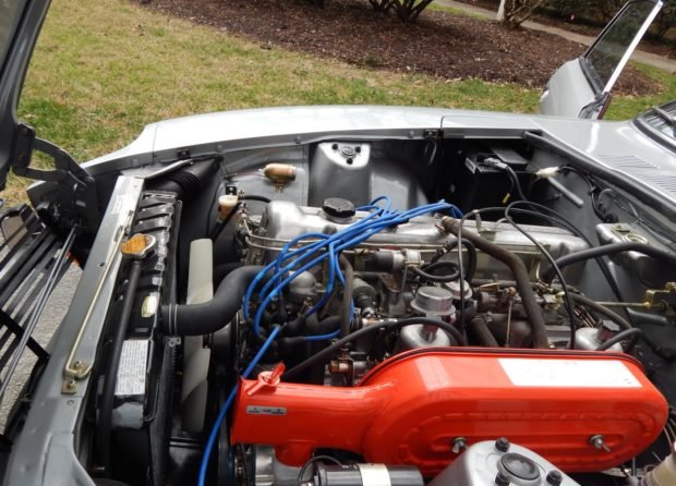 1972_datsun_240z_15609560638f3c19DSCN184