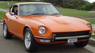 Datsun-240Z-m.jpg