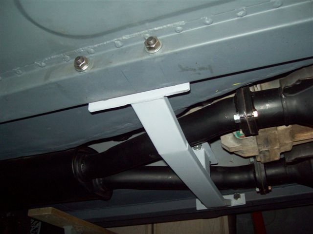 Gearboxmount4s_zps5a110421.jpg