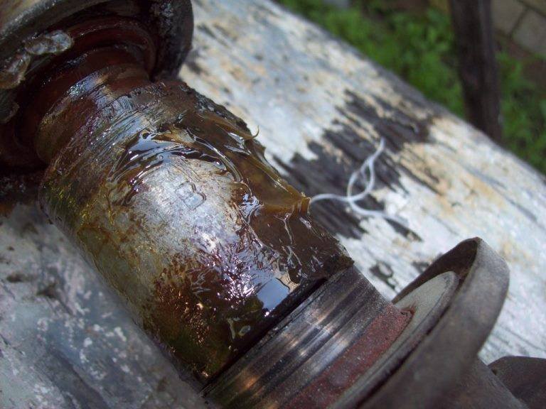 Rearbearingspacer1s_zps74ff6969.jpg