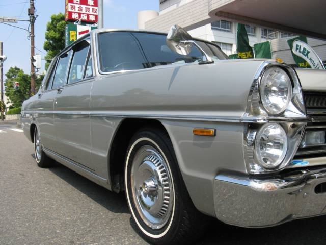 Y1657_8_640x480_70.jpg