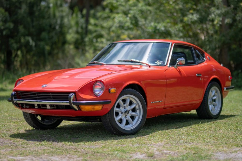 1972_datsun_240z_1591981493e1f8cbe183b9D