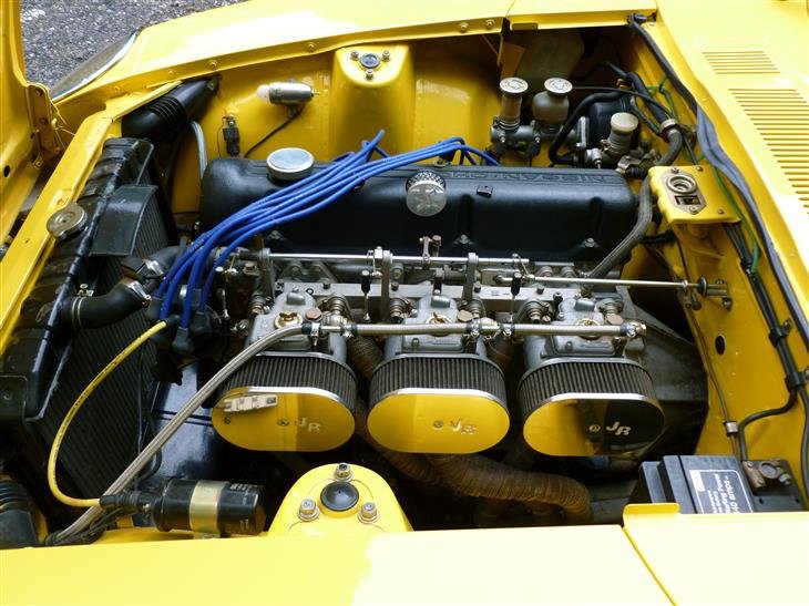 datsun-240z-S2130617-2.jpg