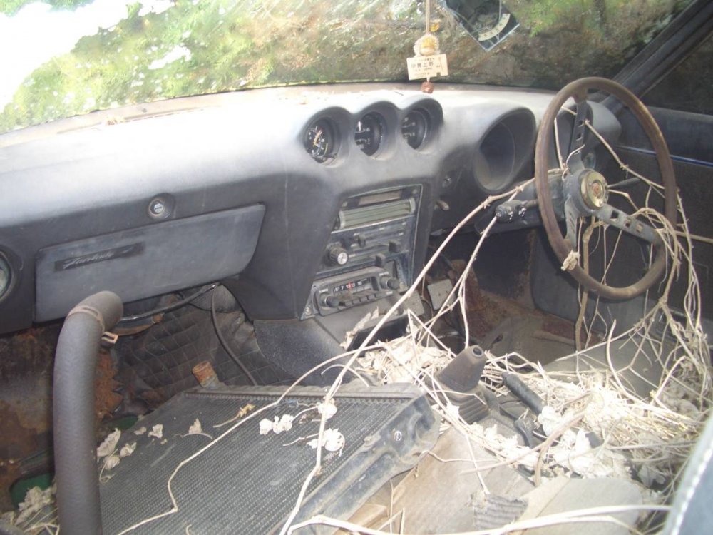 villegepeple-img1200x900-1553778860xwya2