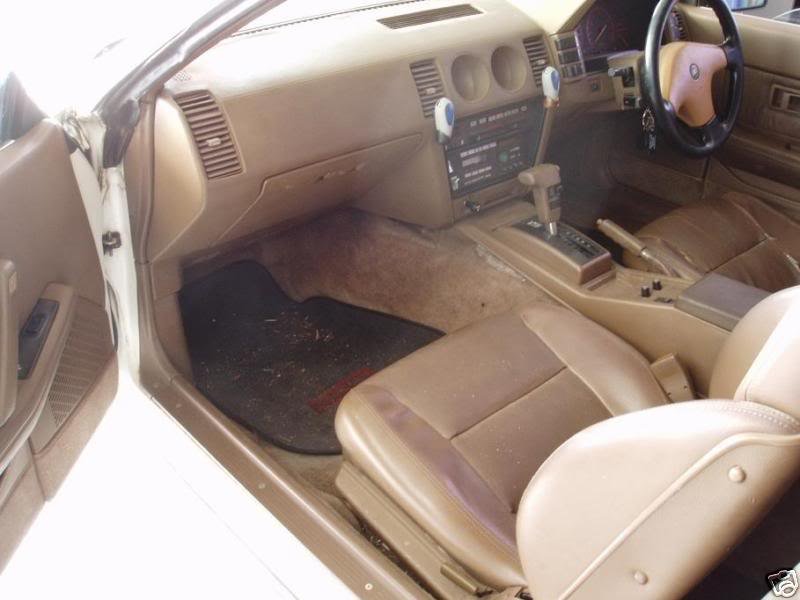 z31inside.jpg