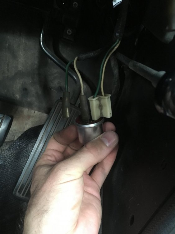 994832416_flasherunitandextrawires.thumb.jpg.1bc48c3801e460c279b4fd5924894e3c.jpg