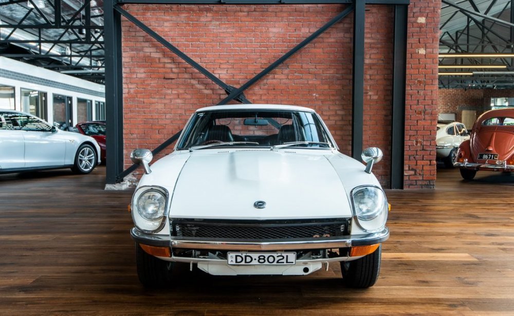 Datsun-fairlady-z-white-5-1140x700.jpg