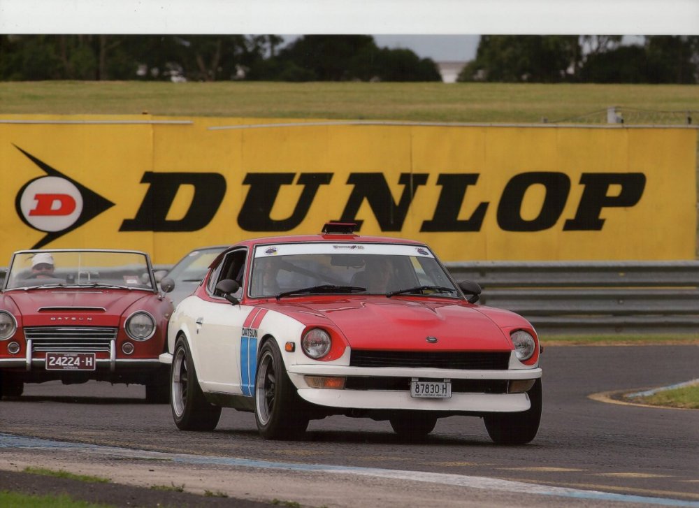 260z at Sandown.jpeg