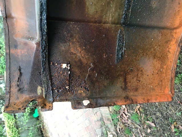 drivers_floor.jpg.7ae2d90f2aabdb064bb14983463a2226.jpg