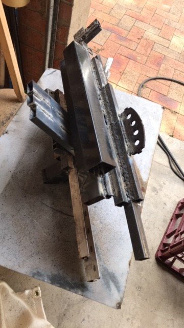 metal1.jpg.9d034bbcc16f5bcff958147eb948b0bc.jpg