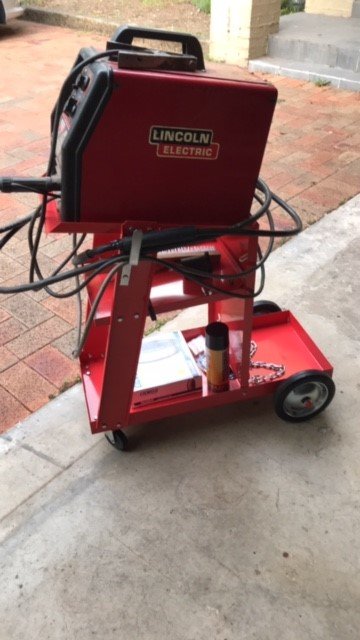 welder.jpg.dc933f720e32b79afb360e1cc81a6854.jpg