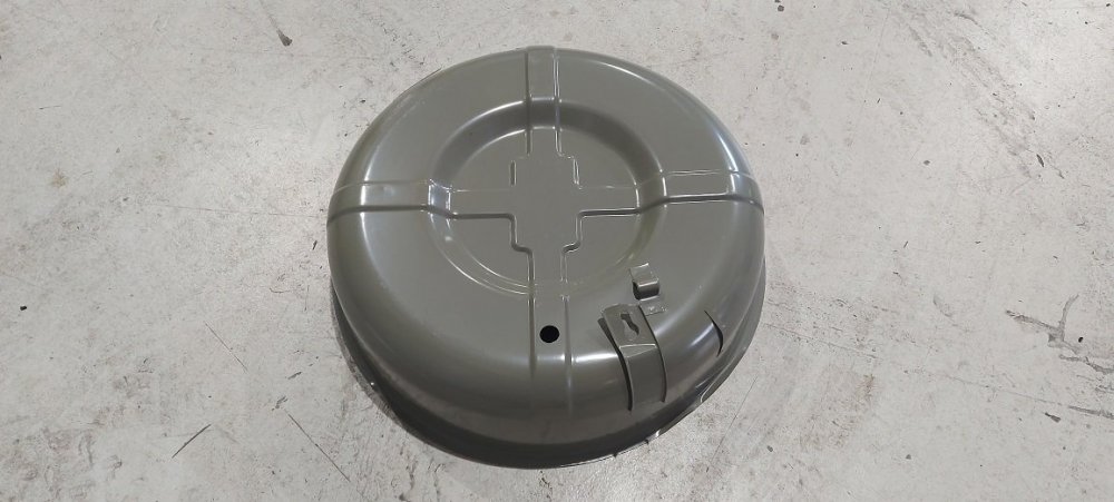 240Z wheel well 3.jpg
